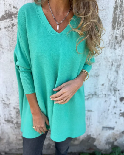 CAYLE - KNITTED VNECK TOP