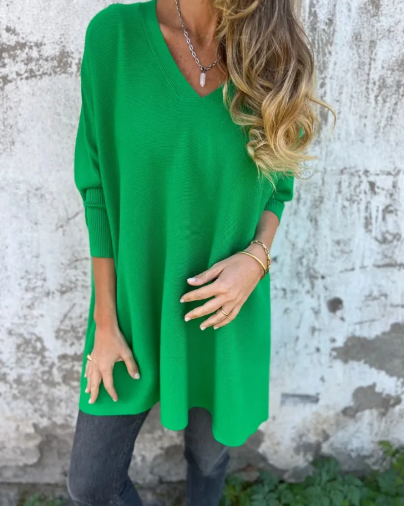 CAYLE - KNITTED VNECK TOP
