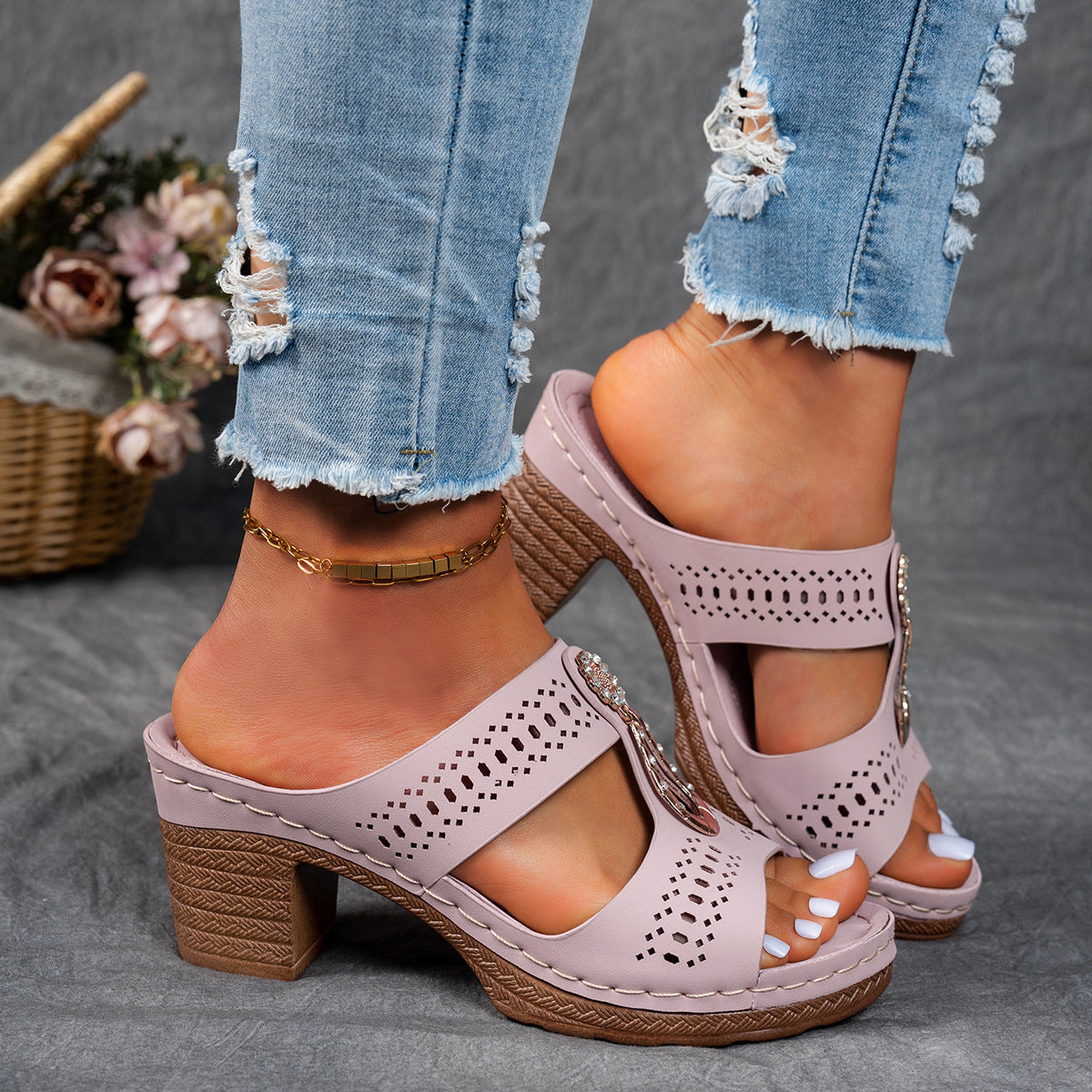 JANESSA - ZIRCON-TRIMMED ORTHOPEDIC COMFORT SANDAL