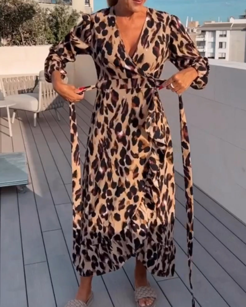 SASHA - LEOPARD PRINTED V-NECK DRESS