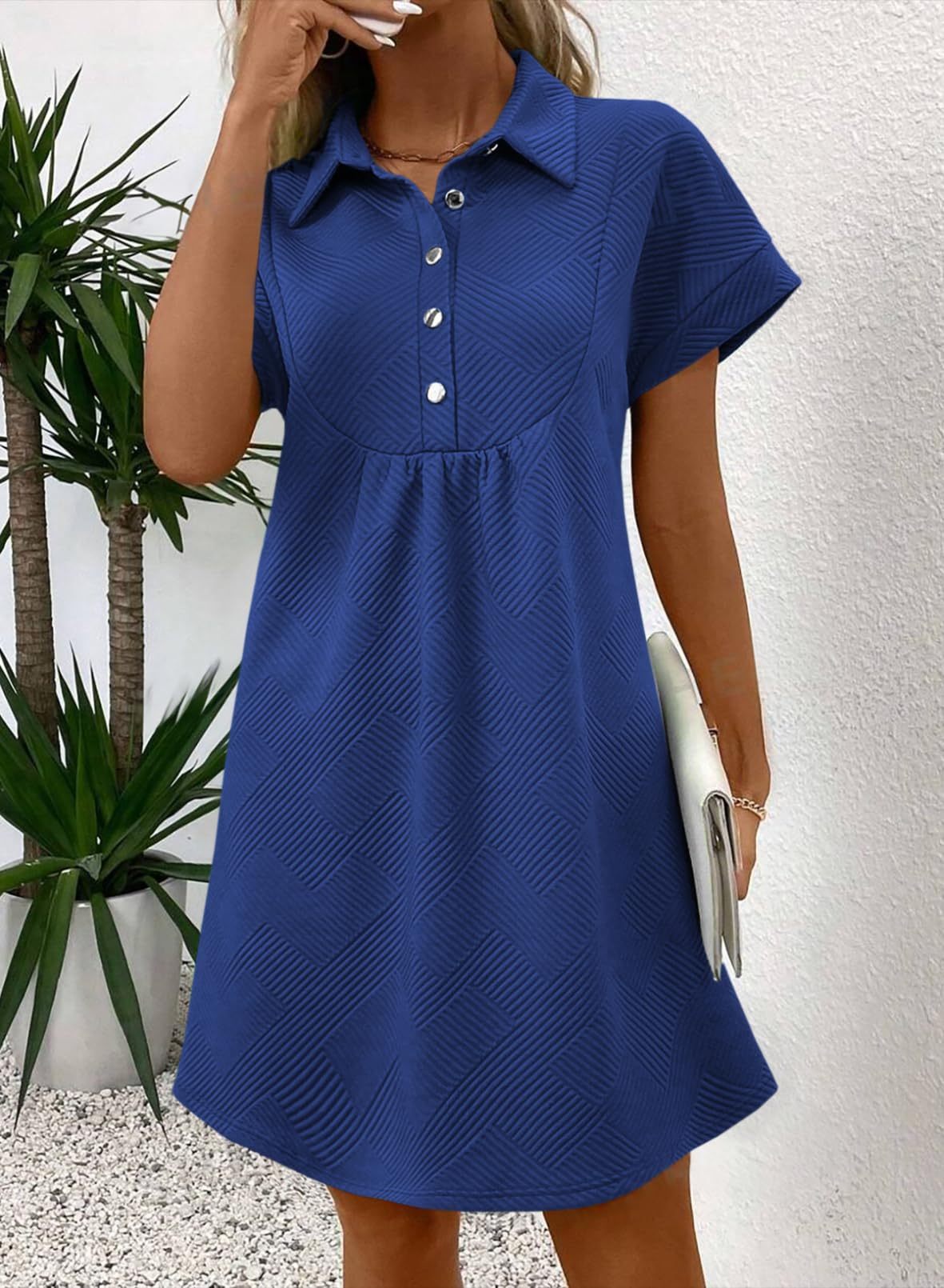 Amber | Chic Midi Dress with Batwing Sleeves and Stylish Collar