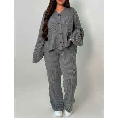 KRINA – SASSY CHIC KNIT STYLE DUO
