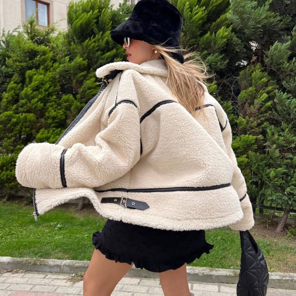 DEENA - LUXE COMFORT JACKET