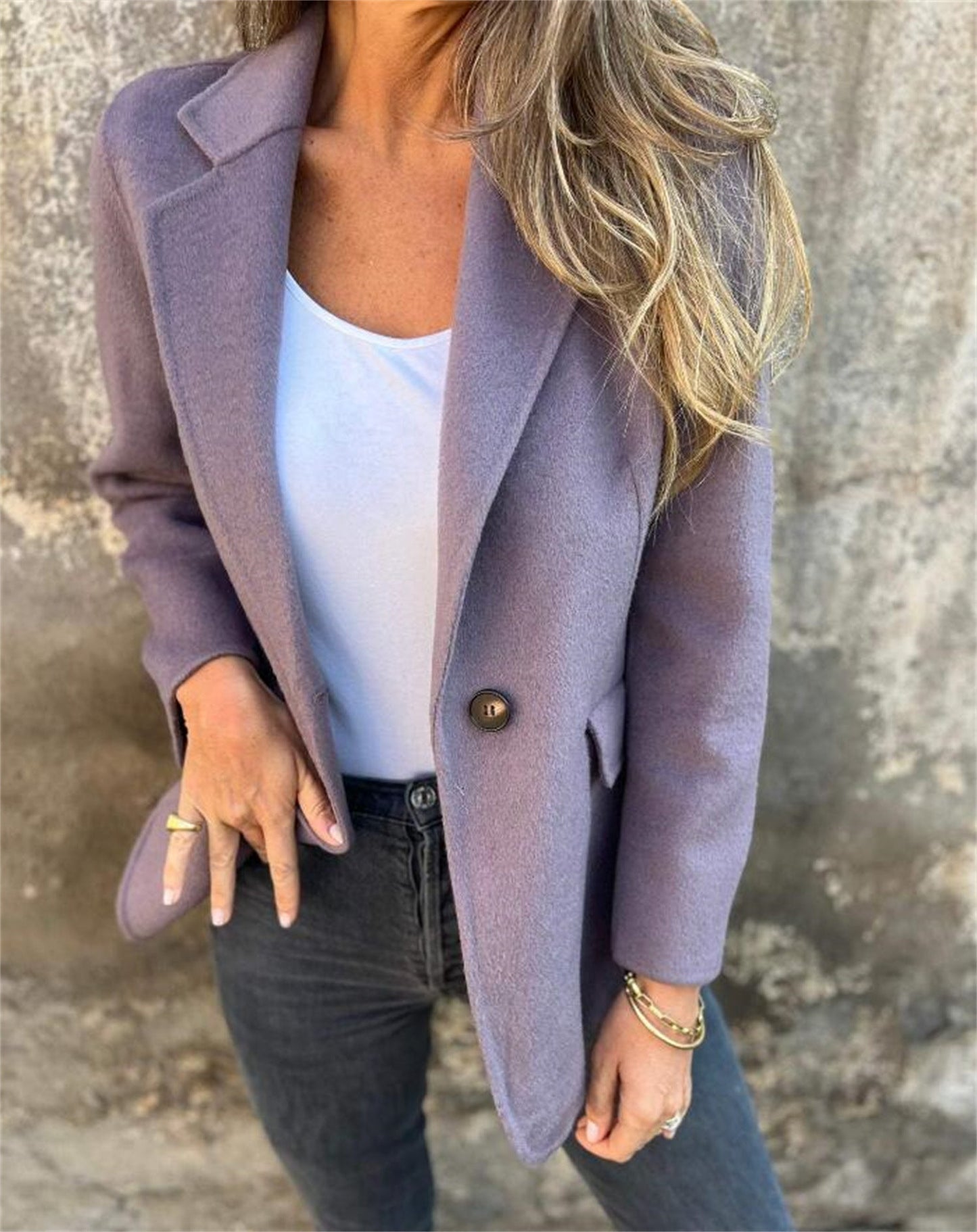 CECILE - THE ENDURING CHIC ESSENTIAL BLAZER