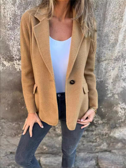 CECILE - THE ENDURING CHIC ESSENTIAL BLAZER