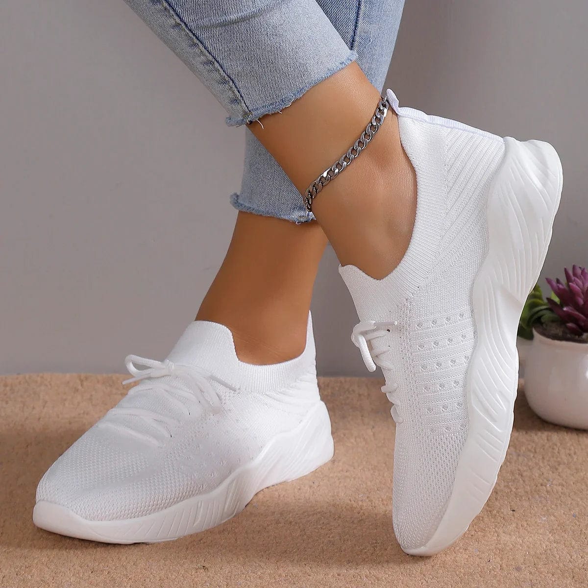 GEORGINA - BREATHABLE RUNNING SHOES