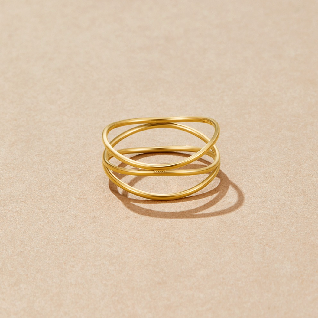 Alicia - Gold Ring