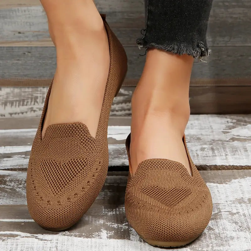 MINA - LIGHTWEIGHT AIRFLOW FOOTWEAR