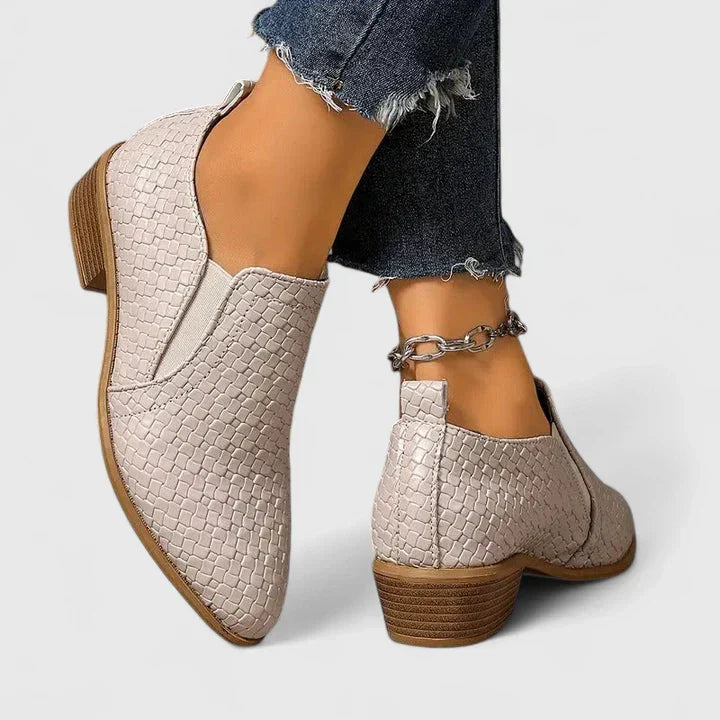 XEN - WICKER FINISH BRAIDED SHOES