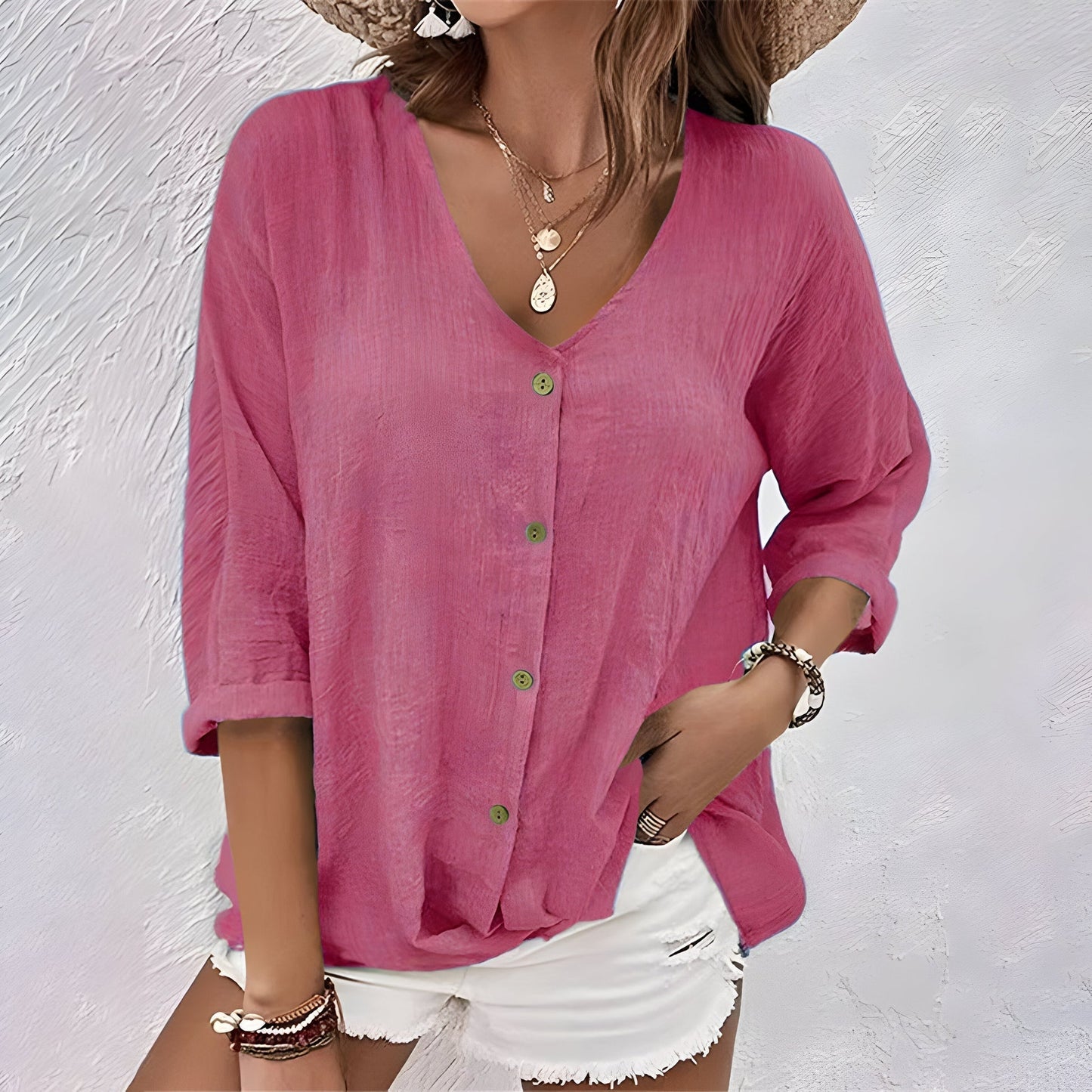 BARCELONA - FINE TEXTURE V-NECK T-SHIRT